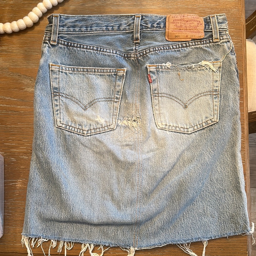 Levi’s reworked mini skirt fits waist 24